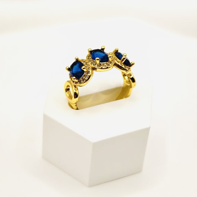 Majestic Blue Gem Ring