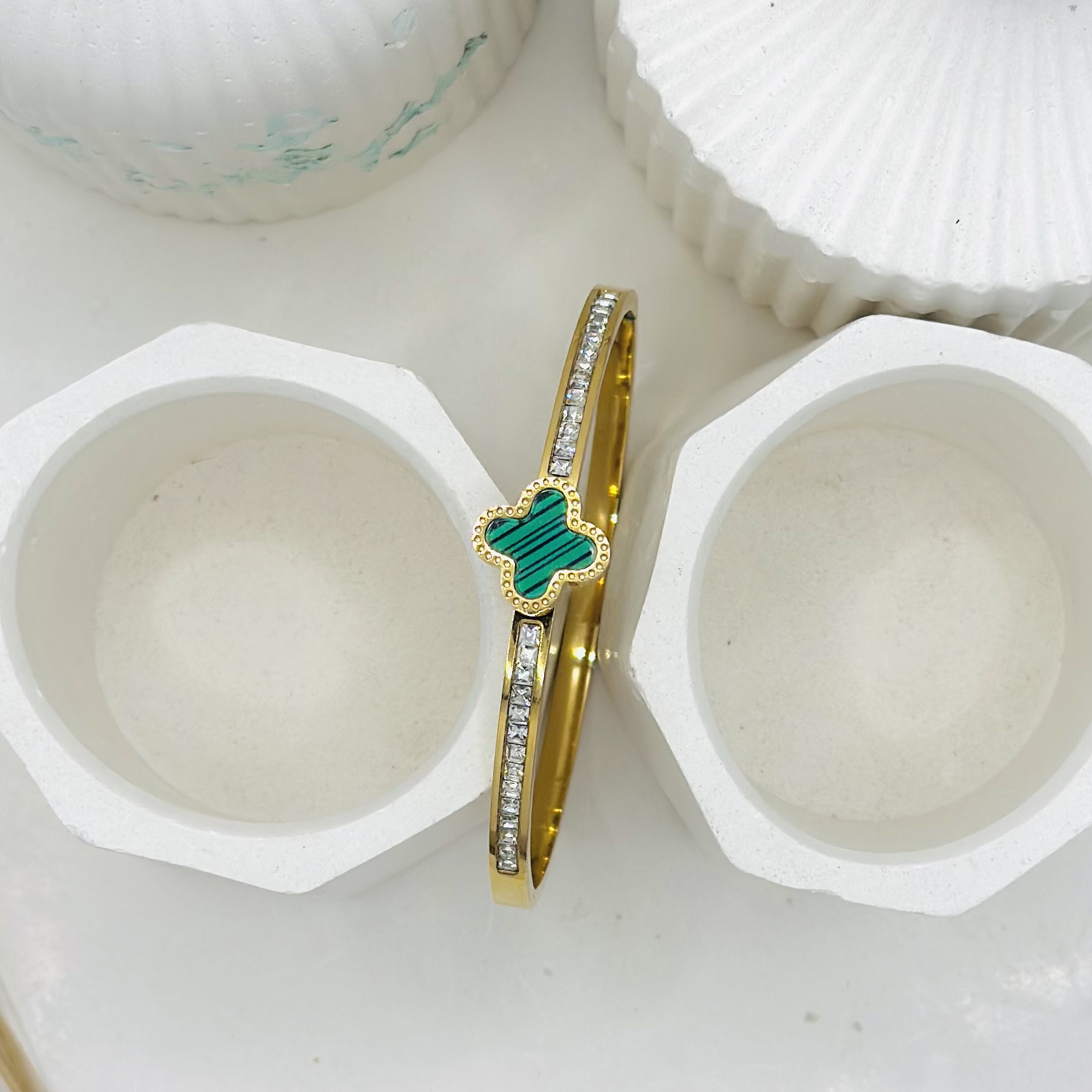 Vankleef bangle